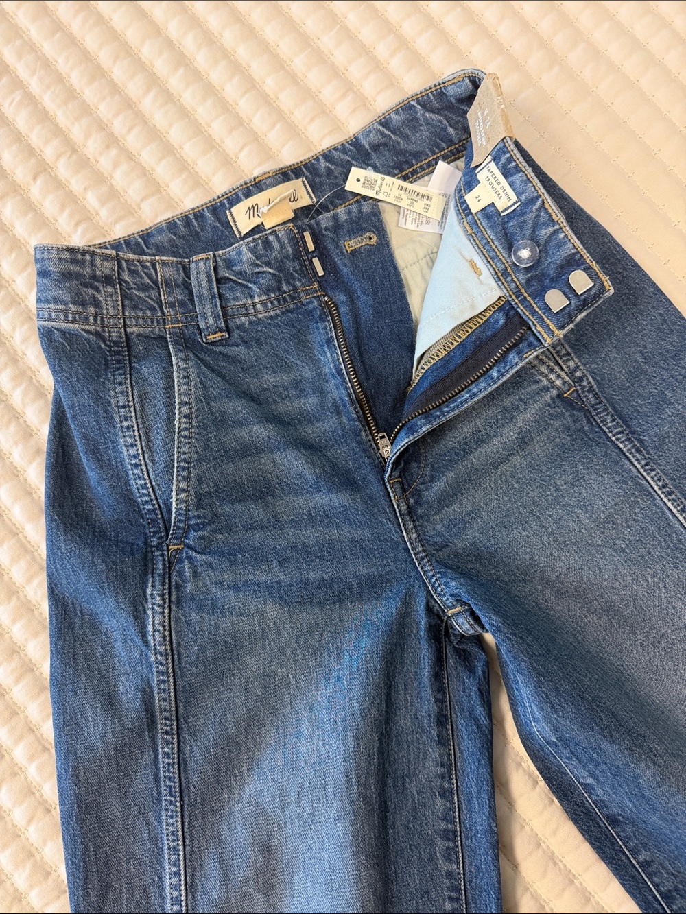 Madewell The Perfect Vintage Jean Tapered Denim Trousers in Blue Waist 24 NWT - Picture 8 of 9